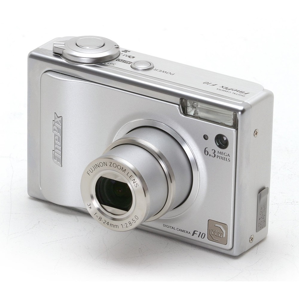 Fujifilm Finepix F10 Digital Camera